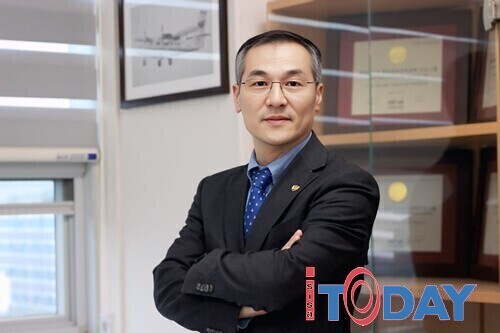 경상국립대학교 우주항공대학 허기봉 학장