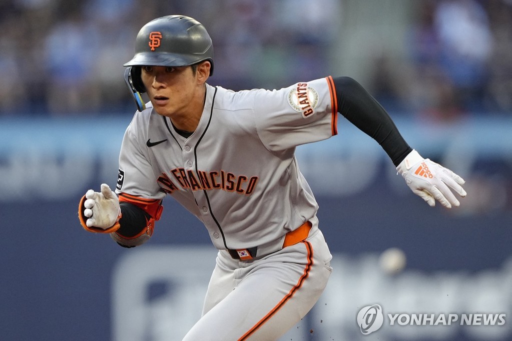 이정후의 토론토전 경기 모습. [로이터=연합뉴스] Mandatory Credit: John E. Sokolowski-Imagn Images