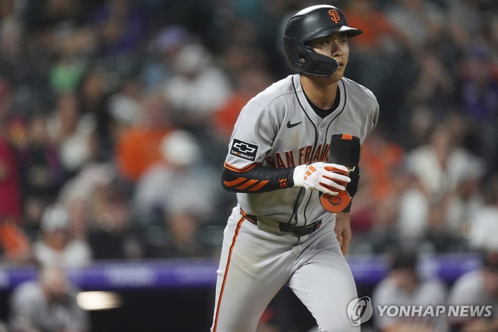볼넷 얻은 이정후 [AP=연합뉴스]