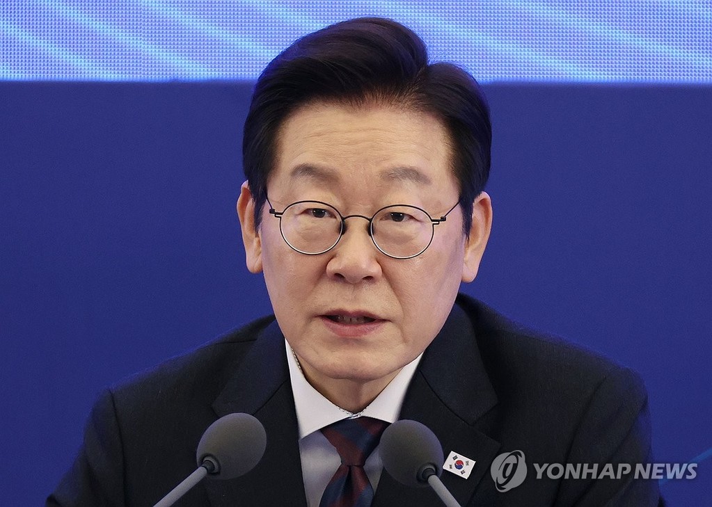 이재명 대통령, 국민성장펀드 보고대회 발언 (서울=연합뉴스) 한상균 기자 = 이재명 대통령이 10일 서울 마포구 프론트원에서 열린 국민성장펀드 보고대회에서 발언하고 있다. 2025.9.10 xyz@yna.co.kr