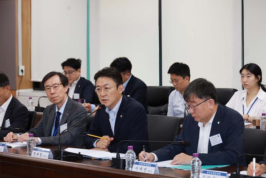 금융위, 새출발기금 협약기관 간담회 개최