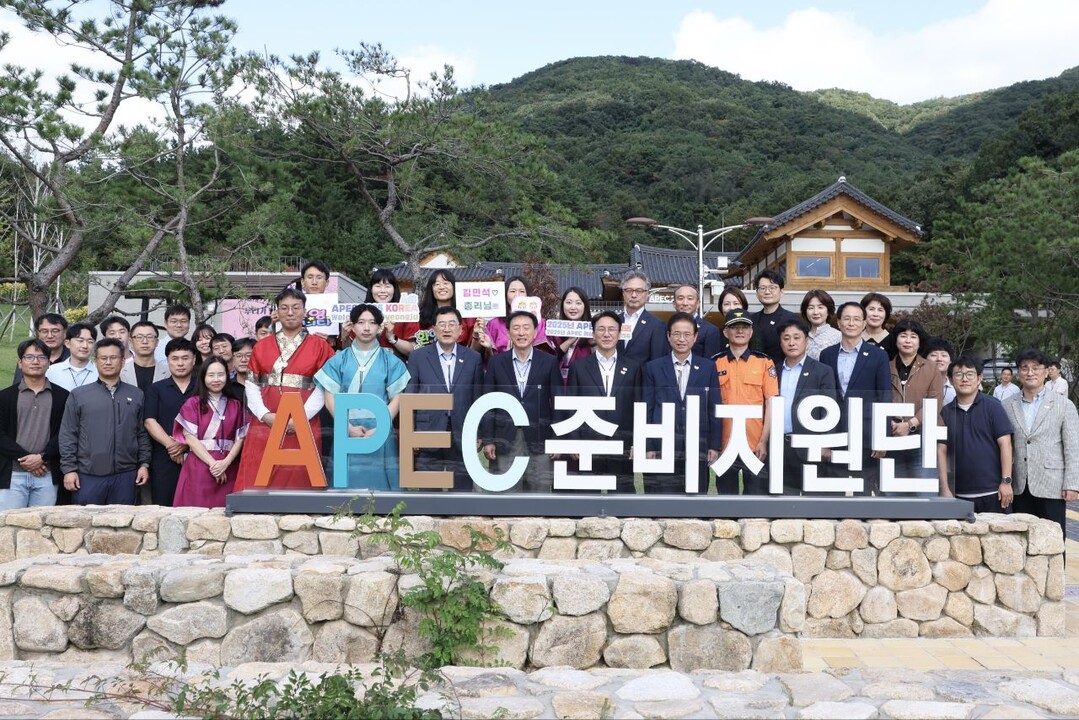 김민석 총리 ‘2025 APEC 정상회의’ 현장근무자 격려