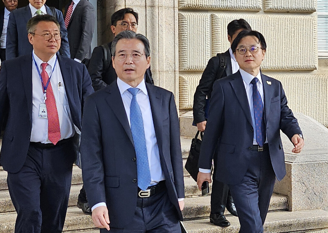 韓美 대면 무역협상 종료…李-트럼프 ...