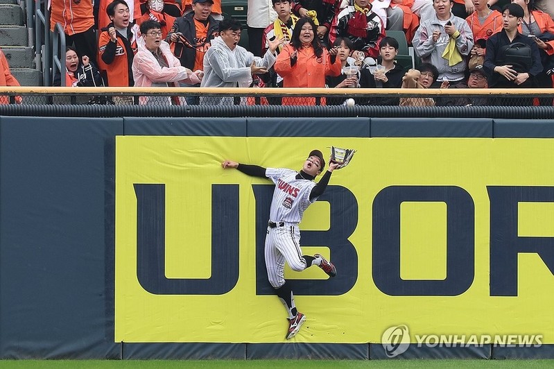 2025 KS 첫 홈런 주인공은 LG...