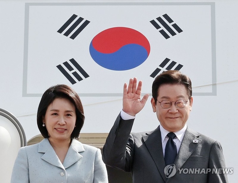이 대통령, 말레이시아 도착…내일 아...