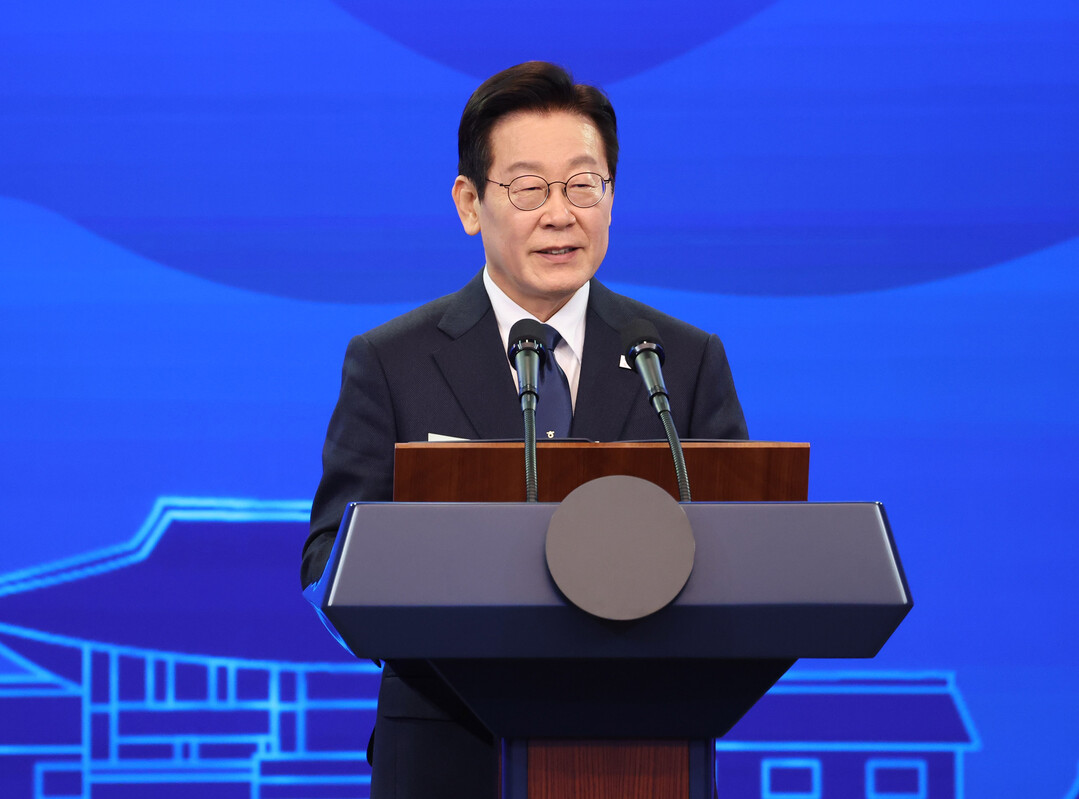 李대통령 지지율 53.0%, 3주만에...