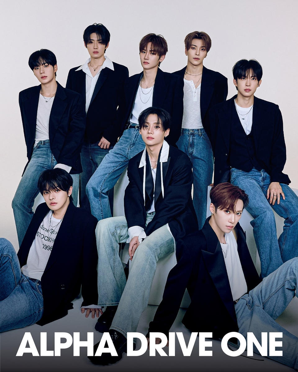 그룹 알파드라이브원 [웨이크원 제공. 재판매 및 DB 금지]