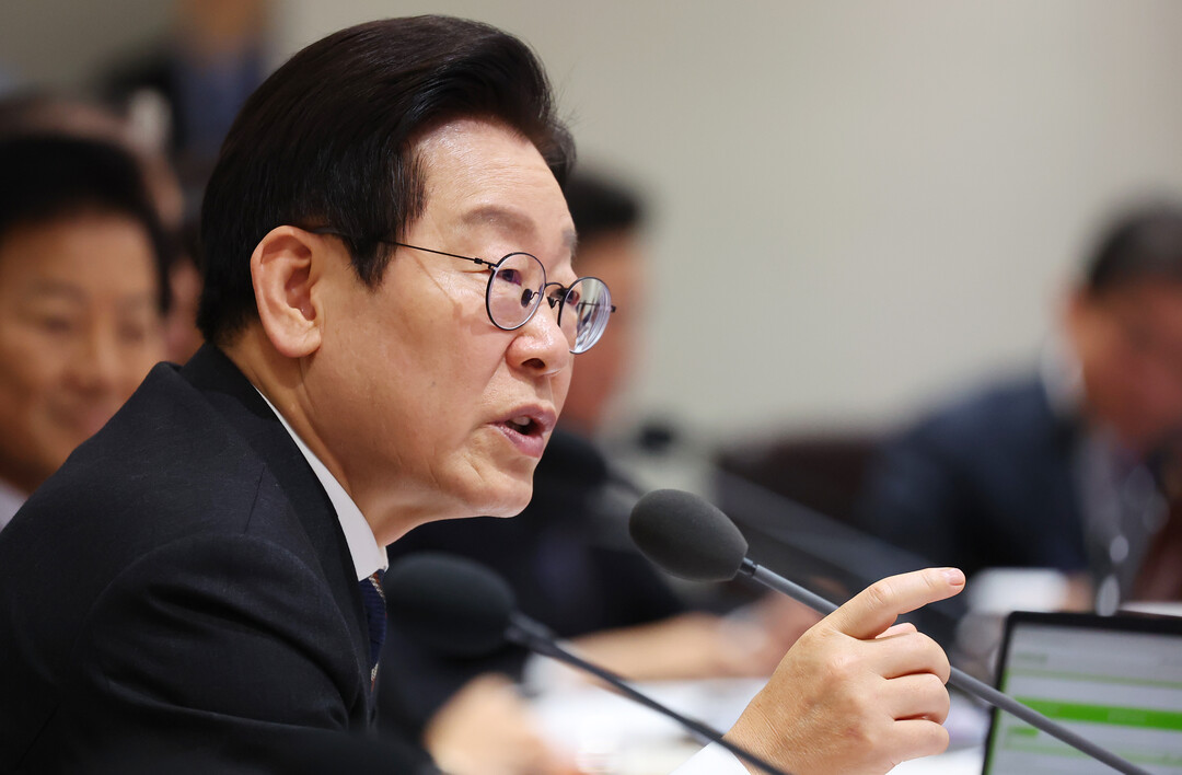 李대통령 "개혁에는 저항 불...