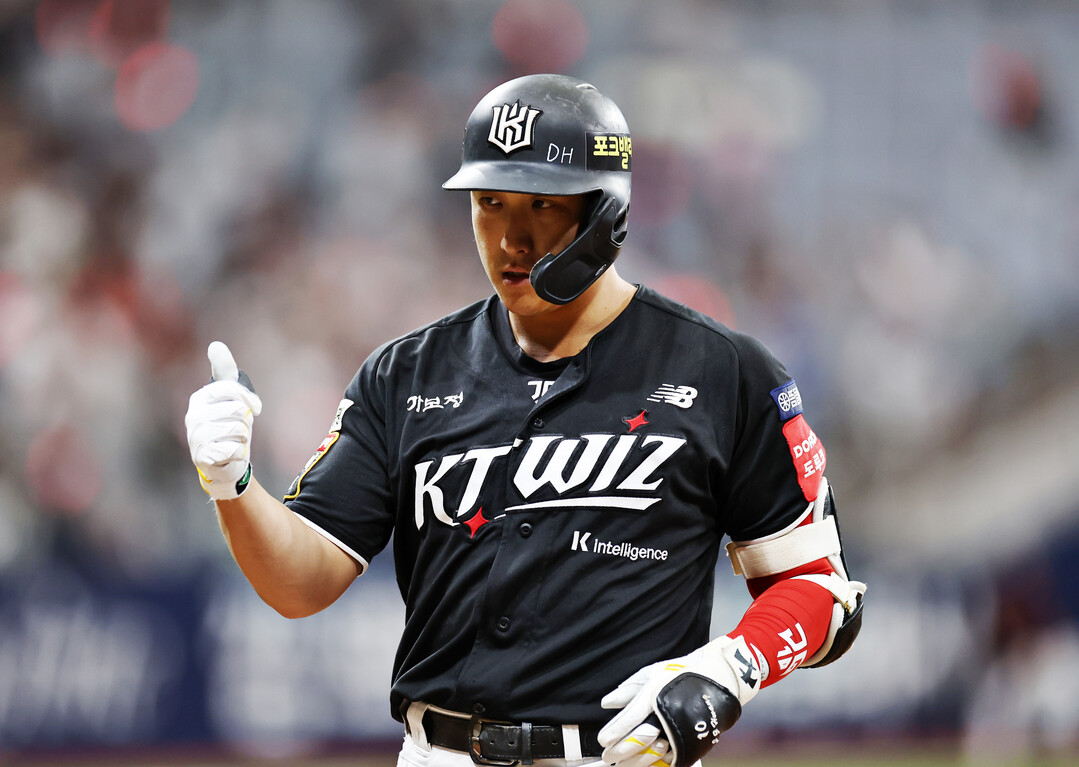 황재균, 20년 프로생활 접는다…&q...