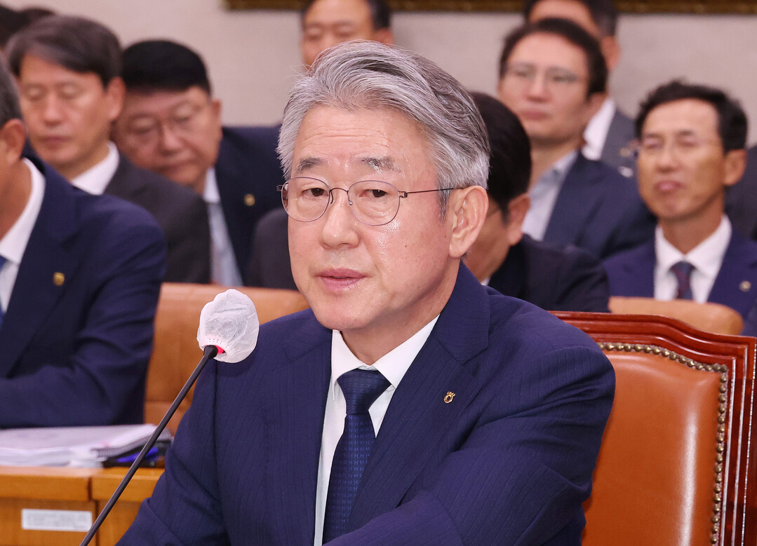 강호동 농협회장, 스위트룸서 수천만원...