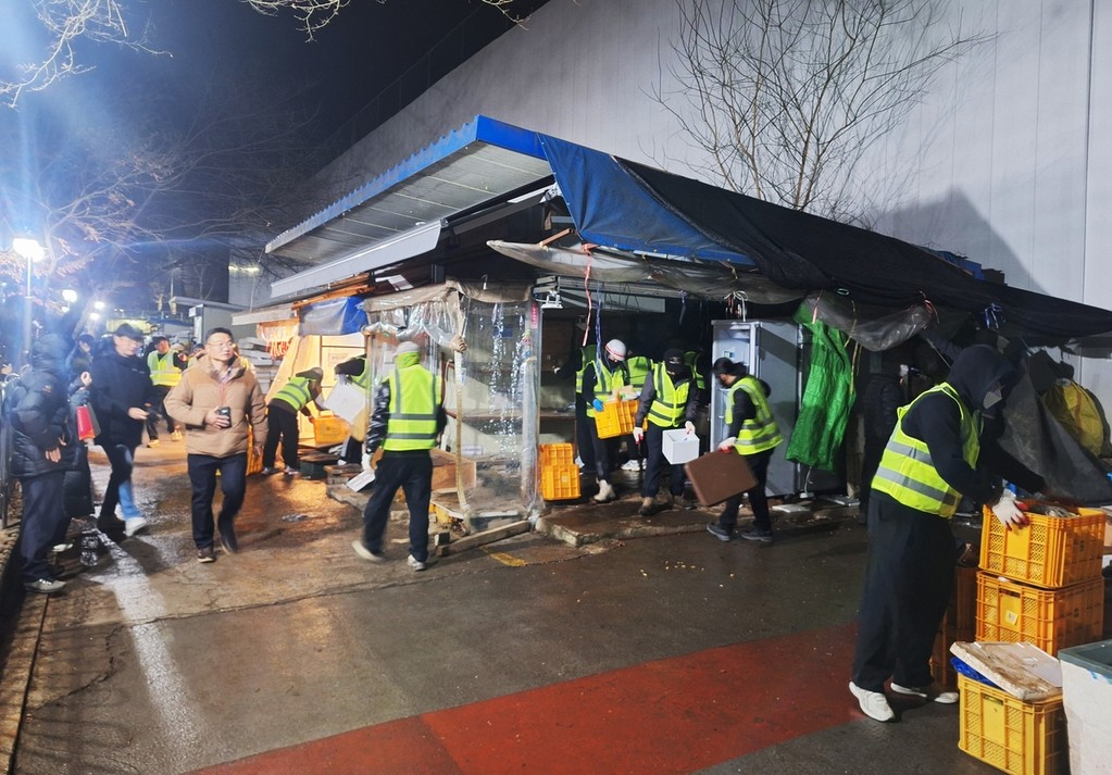 행정대집행 모습 [과천시 제공. 재판매 및 DB 금지]