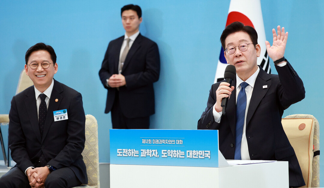 이 대통령 "과학기술은 국가...