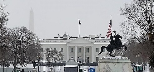 백악관, 조선업 재건 행동계획 발표…...