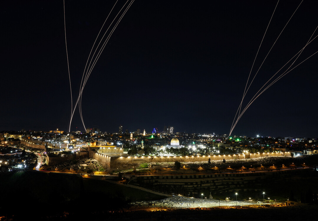 중동 사흘째 포화…트럼프 "끝까지 간다"·이란 호르무즈 봉쇄