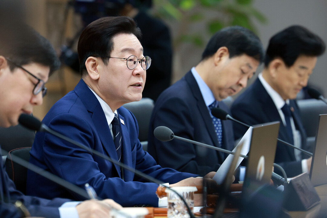 李대통령 "전쟁추경 신속히 편성…車5부제 등 에너지 대책수립"