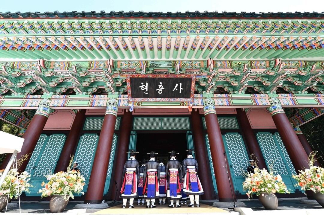 층무공 이순신 장군의 정신을 기리며…...