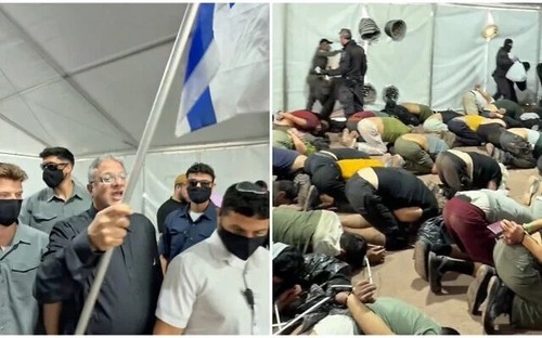 무릎 꿇려진 채 바닥에 머리를 박고 있는 구호선 활동가들과 이스라엘 국기를 흔드는 이타마르 벤그비르 국가안보장관. [벤그비르 장관 엑스 계정 캡처. 재판매 및 DB 금지]