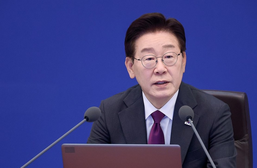 李대통령, 봉하마을 노무현 前대통령 추도식 참석