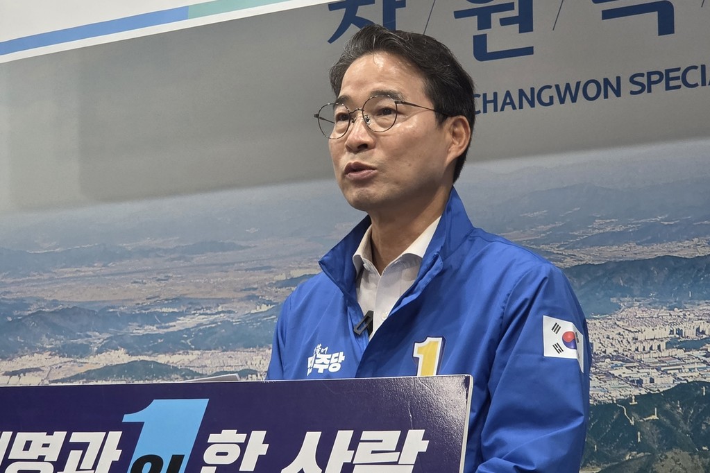 발언하는 송순호 후보 [촬영 김선경]