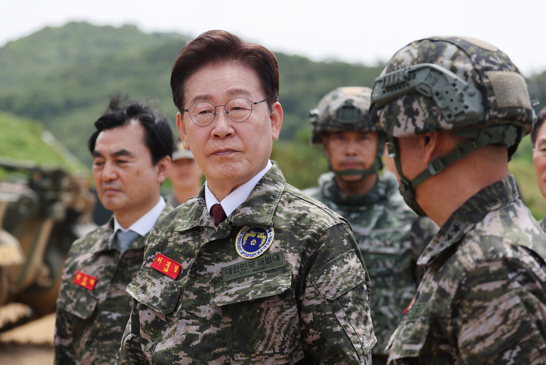李대통령 "징집병 최소화하고 선택적모병제…자랑할만한 軍으로"
