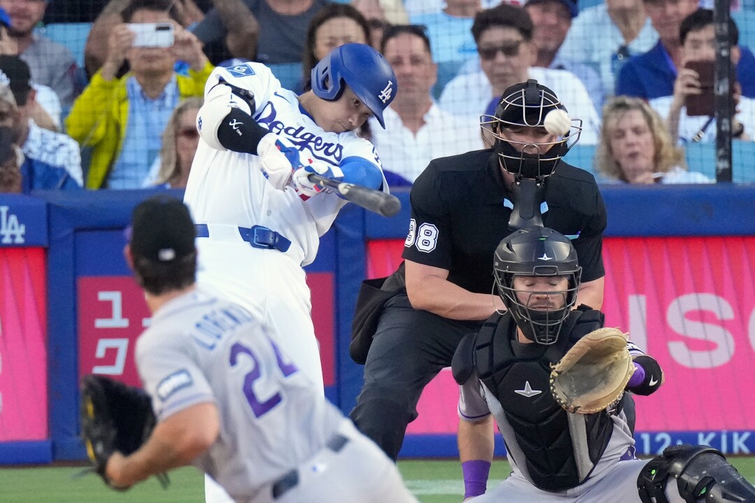 오타니, MLB 통산 300홈런 달성...