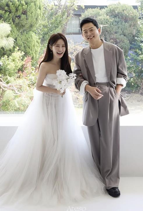 코미디언 김지민(왼쪽), 김준호 부부 [김지민 인스타그램 갈무리. 재판매 및 DB 금지]