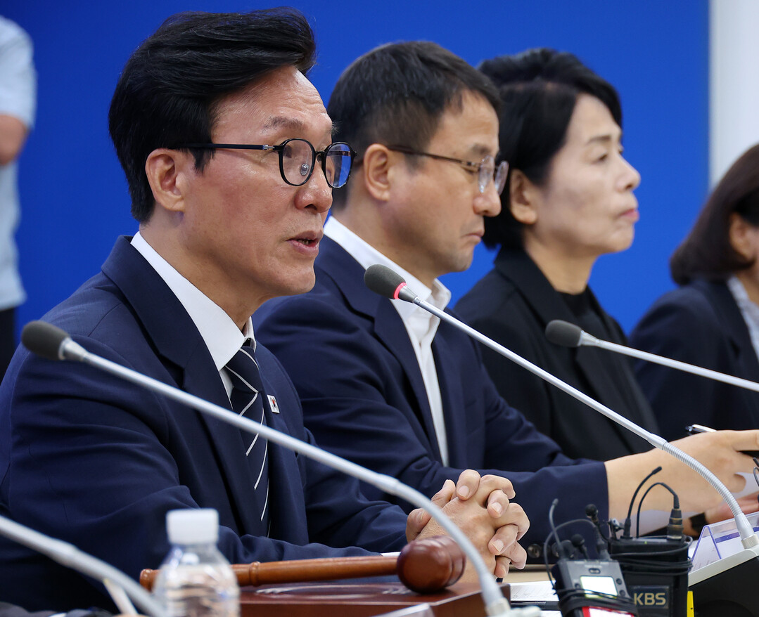 김민석, 대법관 서면제청에 "조희대, 내란공범의 길…물러나라"