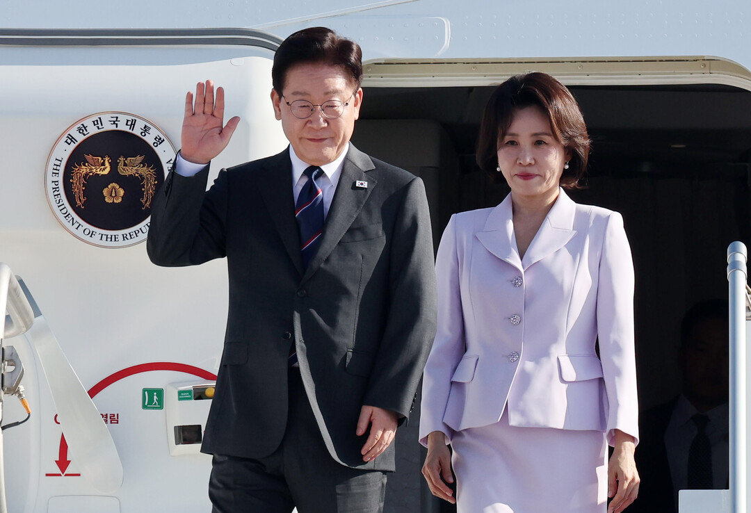 李대통령 "북미대화 페이스메이커…권력분산 개헌 필요"