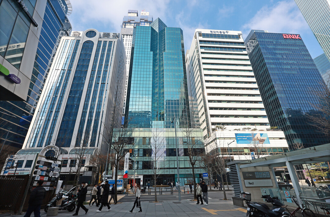 KRX 애프터마켓 첫날부터 '삐걱'···미래에셋·삼성증권 잇단 전산장애