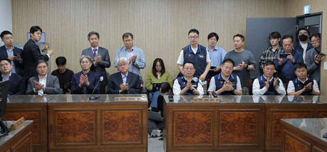서울 버스노사 임금 3.2% 인상 합의…파업 예고 철회