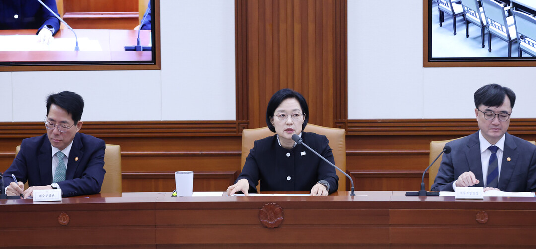 정부, 임신중지약물 단계적 도입 추진…韓총리 "더는 방치안돼"