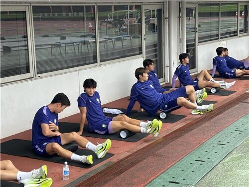 아시안게임 첫 경기 대승한 한국 축구...
