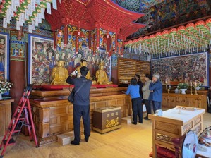 강원 삼척 천은사 소조아미타여래삼존좌상, 보물 지정 추진