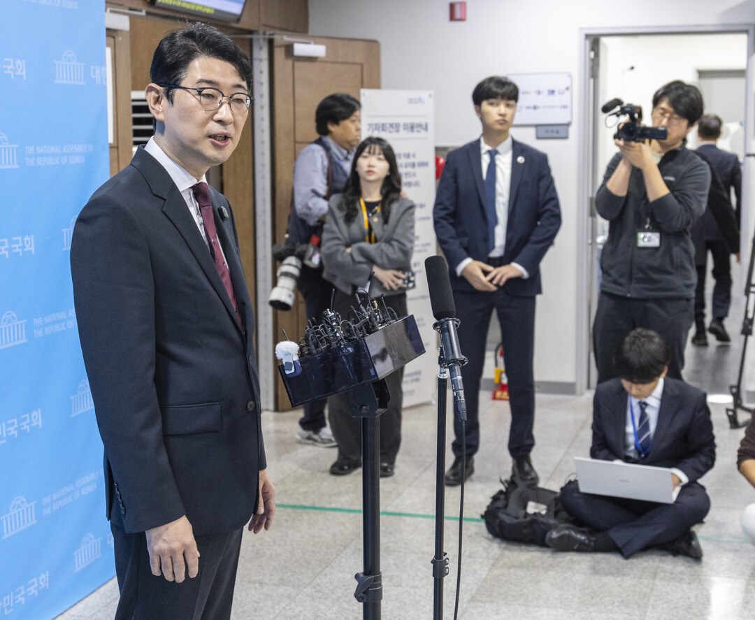 민주당, '김 여사 골프 의혹...